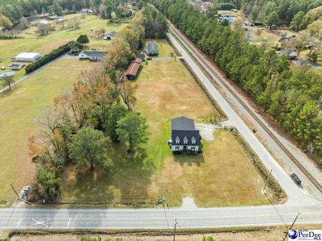 706 Poor Farm Rd, Effingham, SC 29541
