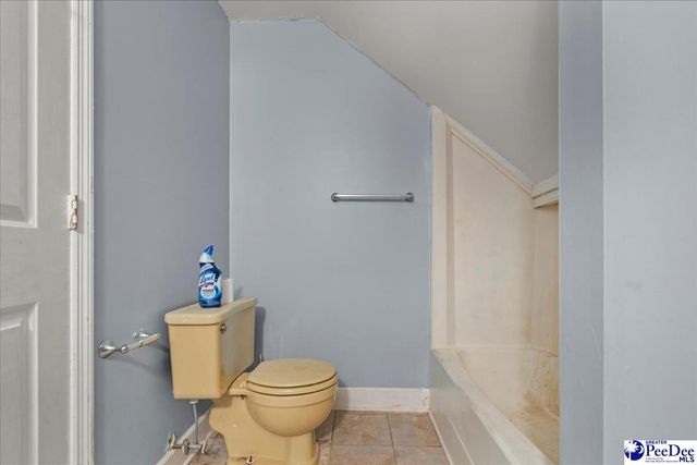 706 Poor Farm Rd, Effingham, SC 29541