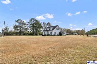 706 Poor Farm Rd, Effingham, SC 29541