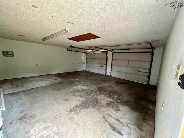 5133 LAKEFRONT DRIVE, Wichita Falls, TX 76310