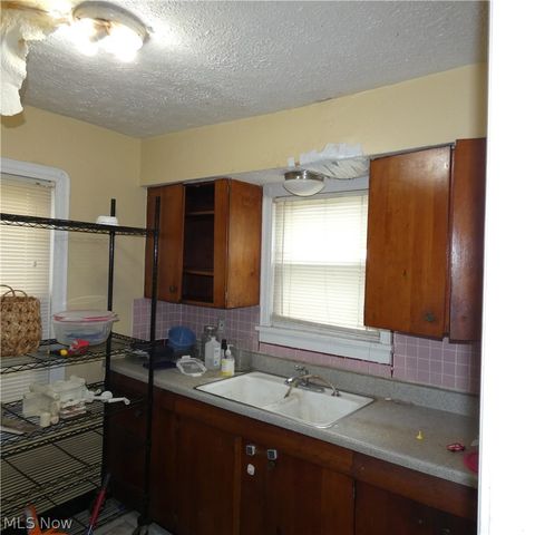 13187 Forestdale Drive, Garfield Heights, OH 44125