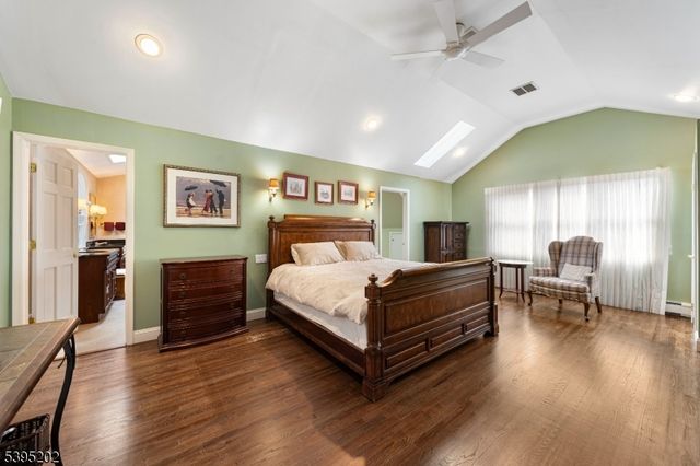 2 Unami Ln, Scotch Plains Twp., NJ 07076