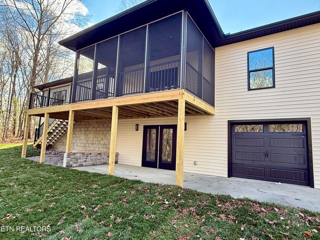 605 Westchester Drive, Crossville, TN 38558