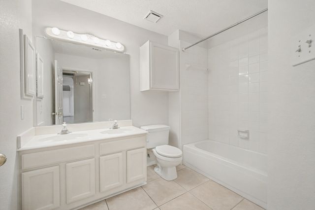 1323 Edgewood Court, Carrollton, TX 75007