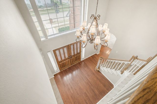 1323 Edgewood Court, Carrollton, TX 75007