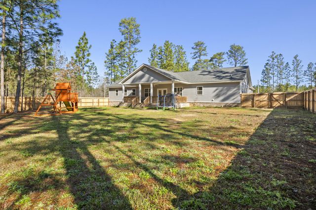 193 Entrekin Rd., Purvis, MS 39475