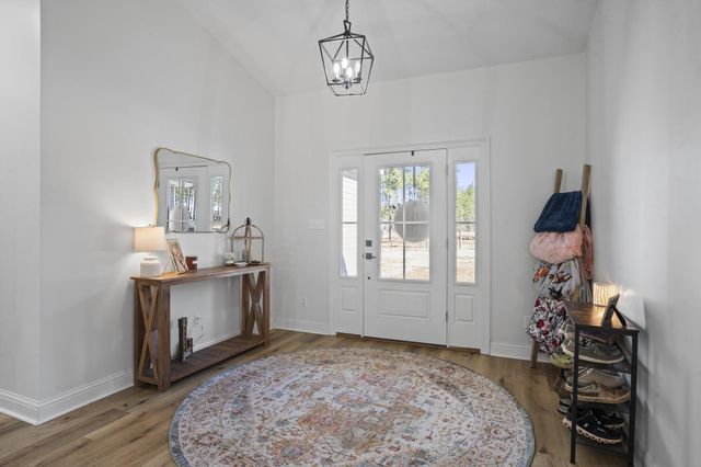 193 Entrekin Rd., Purvis, MS 39475