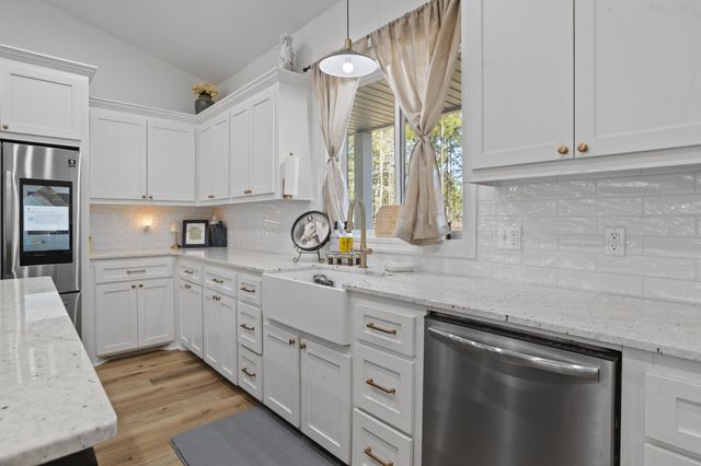 193 Entrekin Rd., Purvis, MS 39475