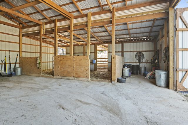 193 Entrekin Rd., Purvis, MS 39475