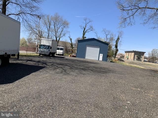 3025 OLD WASHINGTON RD, Waldorf, MD 20601