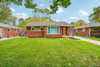 13456 Garfield, Redford Charter Township, MI 48239