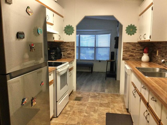 48 Del Prado Street, Port St. Lucie, FL 34952