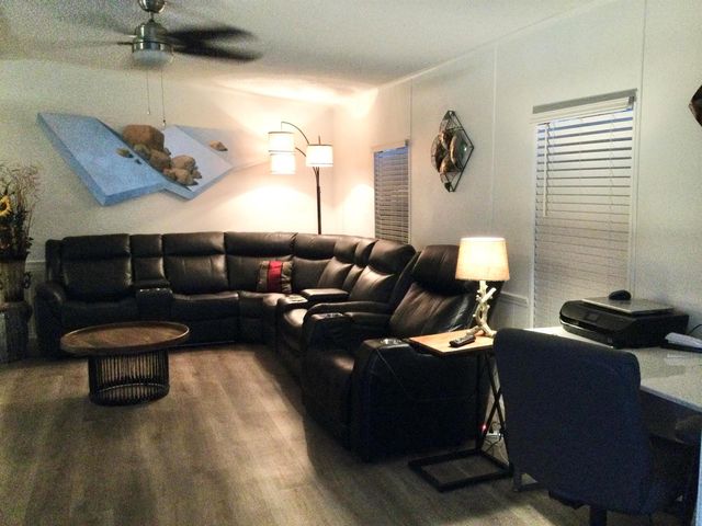 48 Del Prado Street, Port St. Lucie, FL 34952