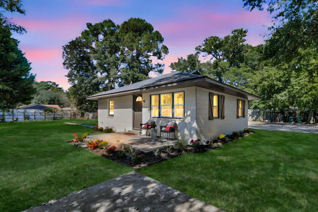 635 Sequoia Street, Charleston, SC 29407