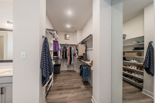 7545 Winterbloom Way, Fort Worth, TX 76123