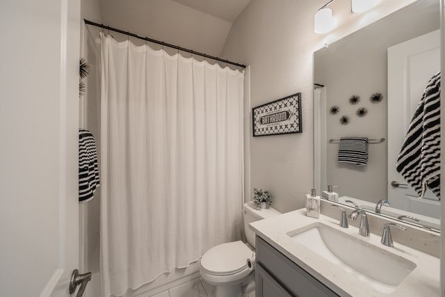 7545 Winterbloom Way, Fort Worth, TX 76123