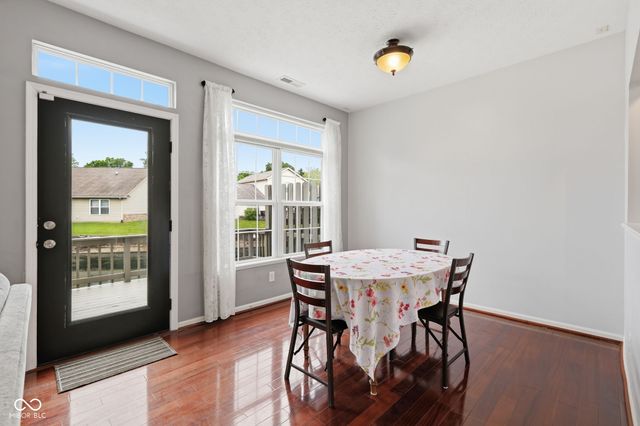 8016 Windham Lake Way, Indianapolis, IN 46214