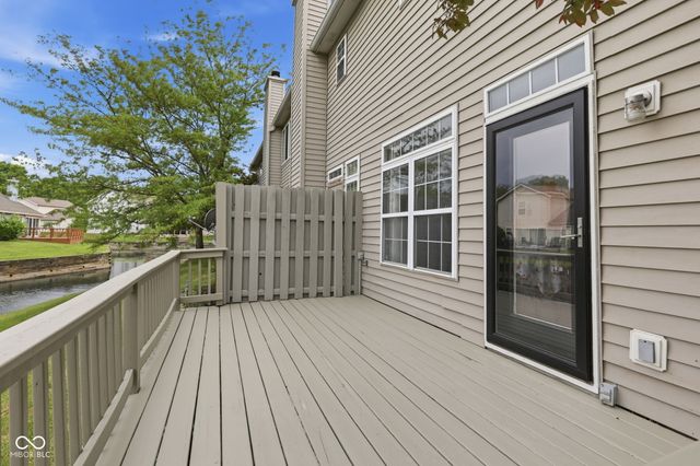 8016 Windham Lake Way, Indianapolis, IN 46214