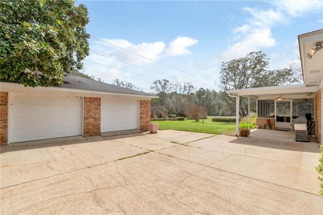 1618 Weaver Drive, Eight Mile, AL 36613