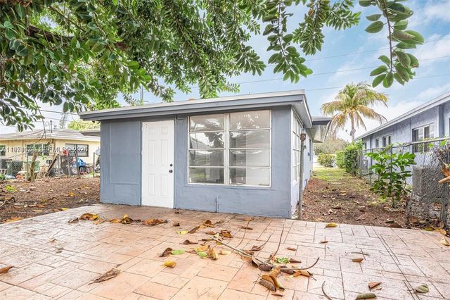 1408 NW 9th Ave, Fort Lauderdale, FL 33311