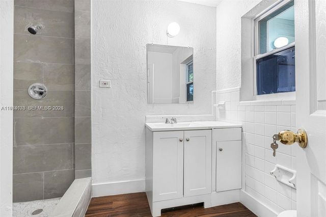 1408 NW 9th Ave, Fort Lauderdale, FL 33311