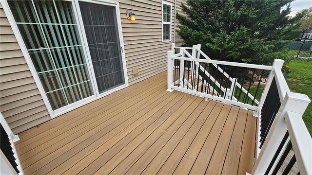 2288 Creekside Drive, Coplay Boro, PA 18037