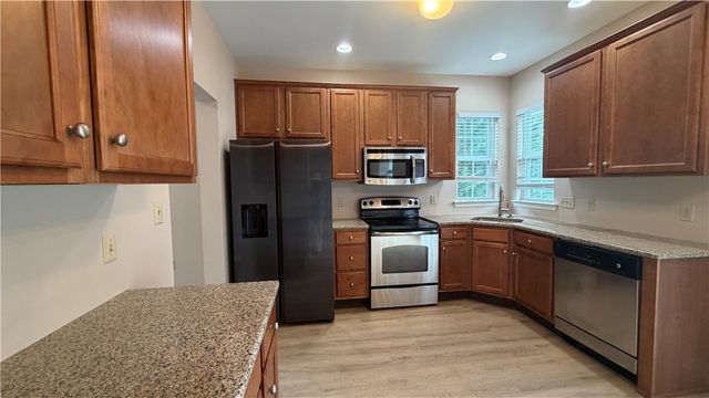 2288 Creekside Drive, Coplay Boro, PA 18037