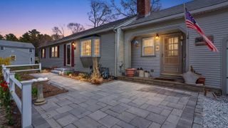 53 Hadrada Lane, Centerville, MA 02632