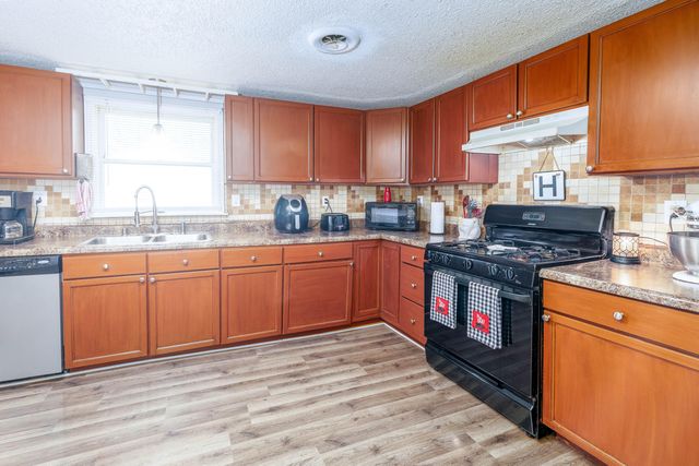 3134 W 936 N, Lake Village, IN 46349