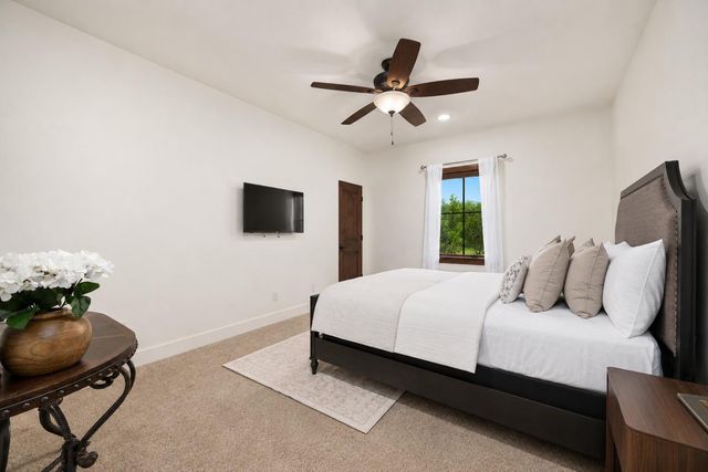 101 Shady Oaks TRL, Liberty Hill, TX 78642