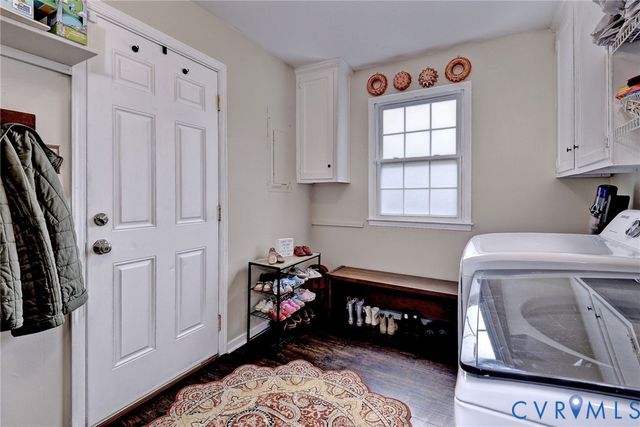 2525 Lauderdale Dr, Henrico, VA 23233