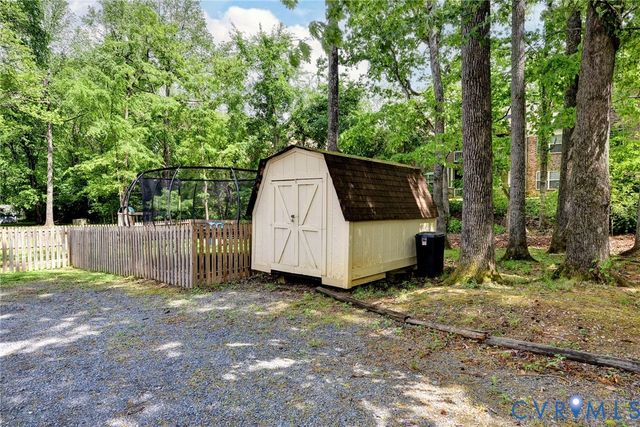 2525 Lauderdale Dr, Henrico, VA 23233