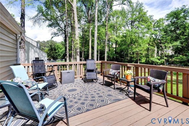 2525 Lauderdale Dr, Henrico, VA 23233