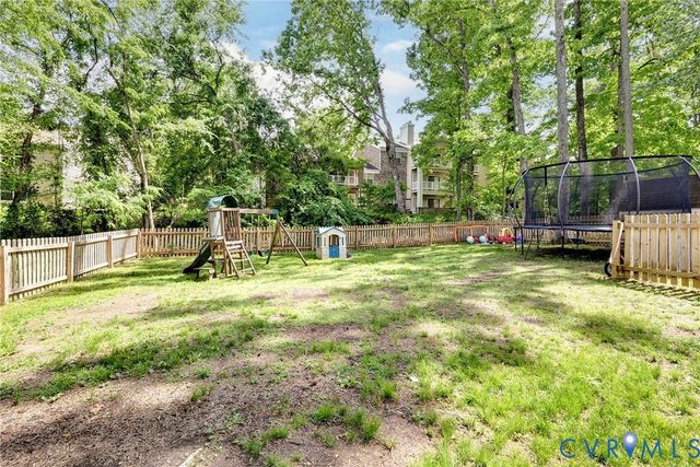 2525 Lauderdale Dr, Henrico, VA 23233