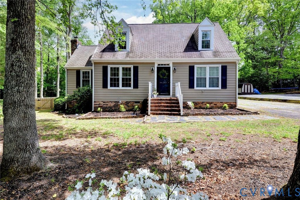 2525 Lauderdale Dr, Henrico, VA 23233