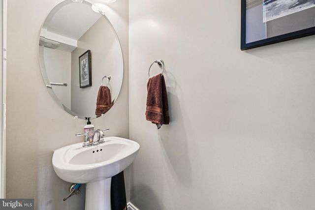 131 W FORT AVE, Baltimore, MD 21230