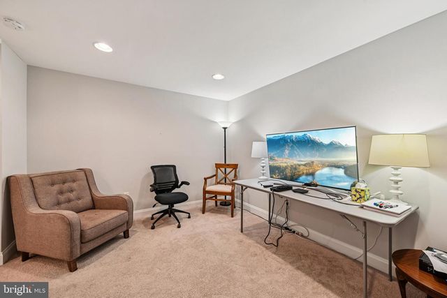 131 W FORT AVE, Baltimore, MD 21230