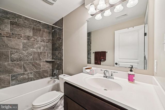 131 W FORT AVE, Baltimore, MD 21230