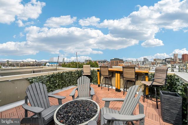 131 W FORT AVE, Baltimore, MD 21230