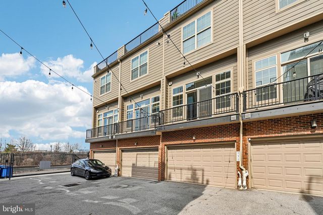 131 W FORT AVE, Baltimore, MD 21230