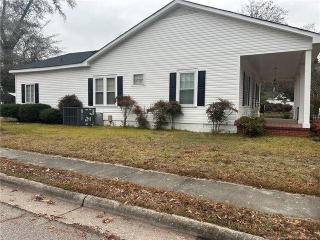 310 Floyd St Street, Fairmont, NC 28340