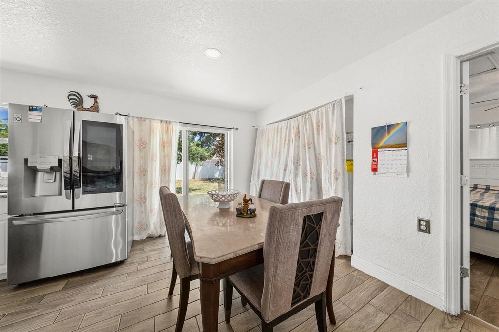 Image 13 of property listing at 7807 PINE HAWK LANE, Orlando, FL 32822