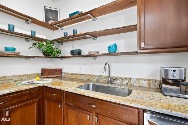 523 E Edenton Street, Raleigh, NC 27601