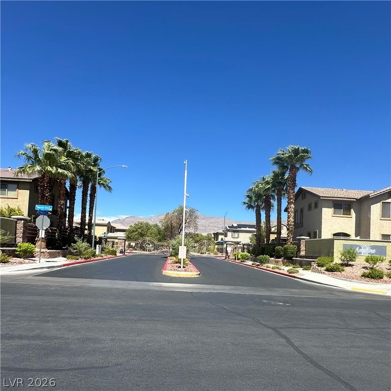 8212 Chimney Bluffs Street, North Las Vegas, NV 89085 — photo 5
