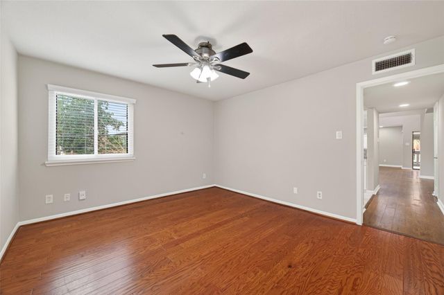 1114 Augusta Drive 10, Houston, TX 77057