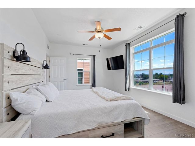 1782 W 52nd Ct, Denver, CO 80221