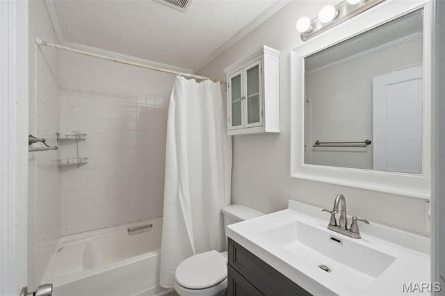 1511 Sproule Avenue, St Louis, MO 63139