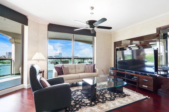 3630 GARDENS Parkway 501C, Palm Beach Gardens, FL 33410