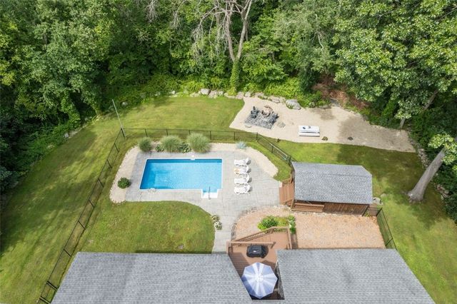 315 Saw Mill Road, Glocester, RI 02857