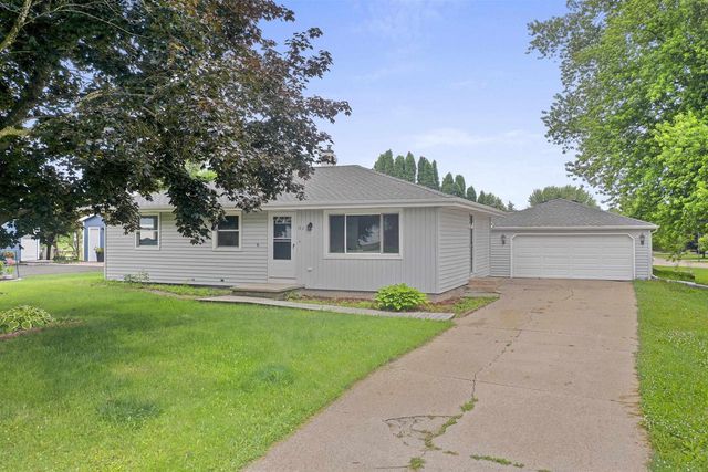 1711 ORIOLE STREET, New London, WI 54961